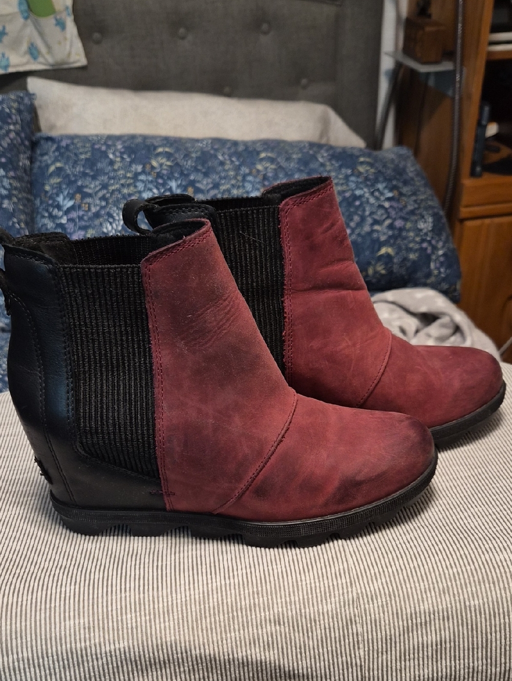 Sorel Burgundy and Black Suede Chelsea Ankle Booties